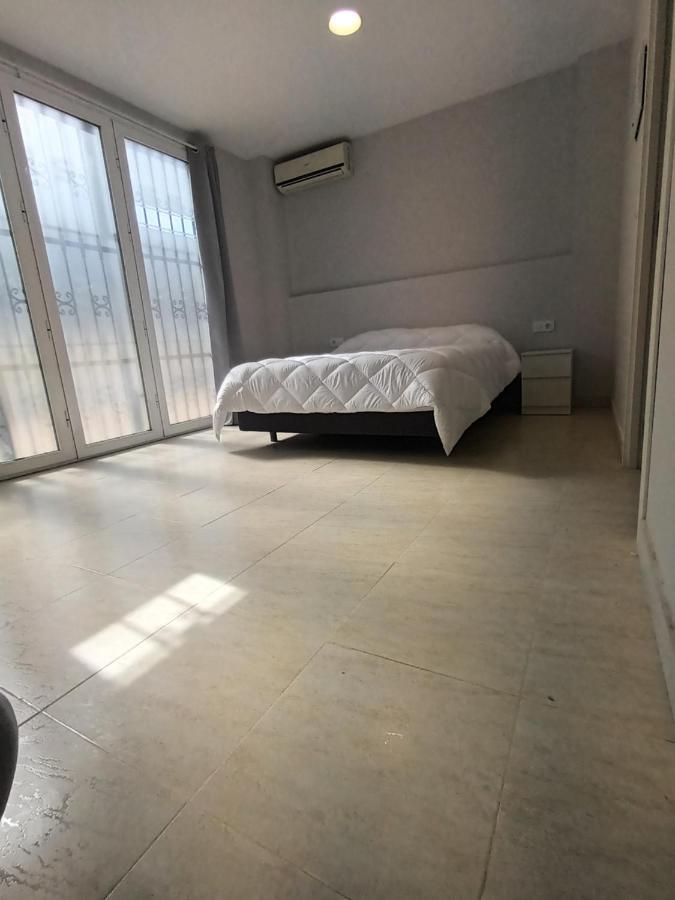 Hostal Cerro Del Castillo Хумиля Екстериор снимка