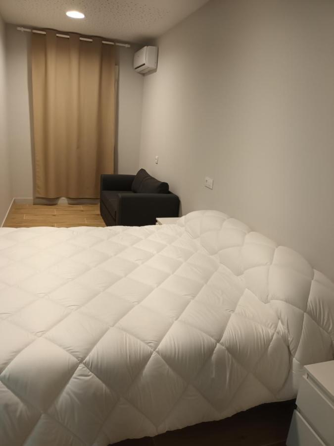 Hostal Cerro Del Castillo Хумиля Екстериор снимка